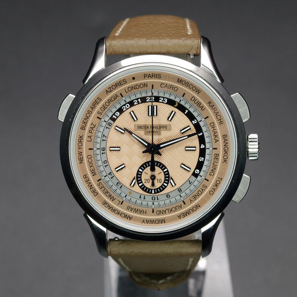 Patek Philippe Complications 5935A-001